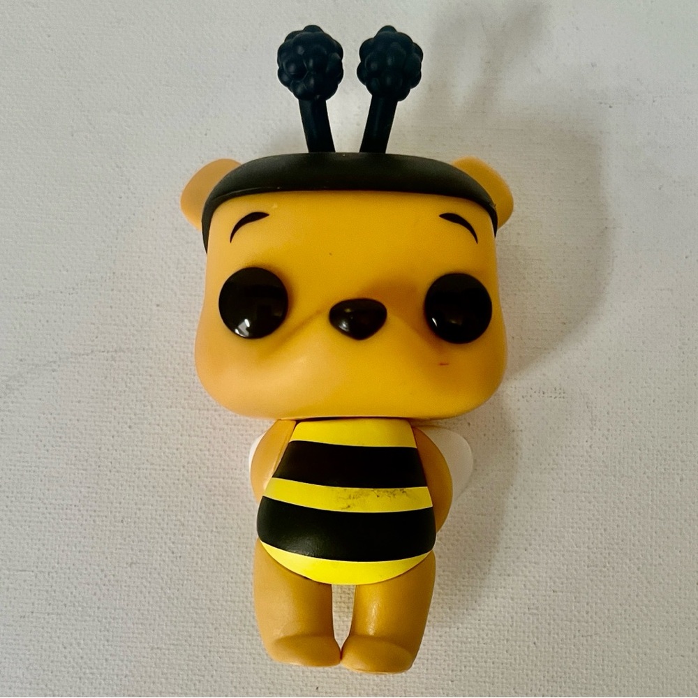 FUNKO POP Winnie The Pooh Boxlunch Exclusive - Bumblebee #1034